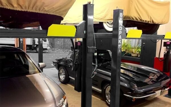 car-stacker-four-post-lift-bendp.jpg HD-9XL 9,000-lb. Capacity / Four-Post Lift / Standard Width / Extended Length